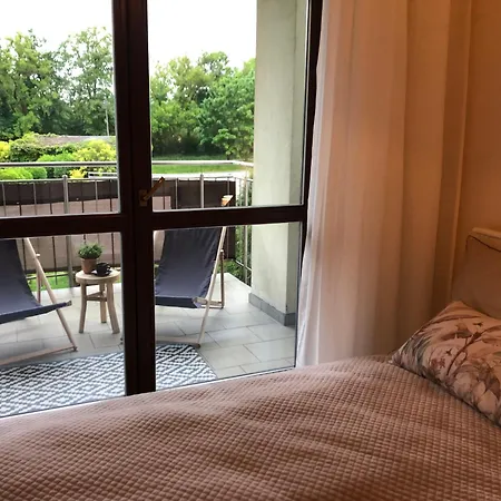Przy Olivia Business Center Apartmán *